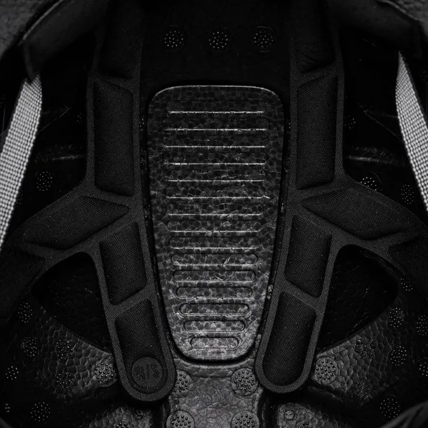 black-diamond-kask-capitan-helmet-plec-produkt-uniseks