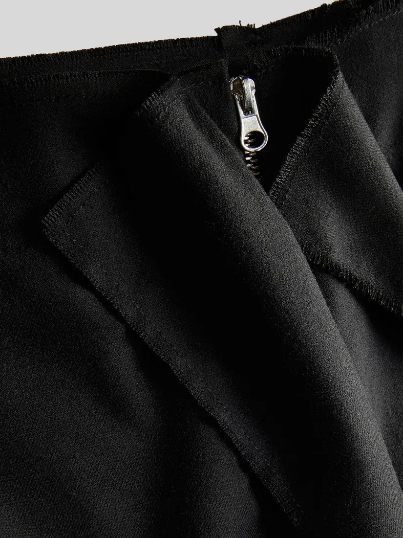 reserved-spodnica-prosta-mini-rozmiar-xl