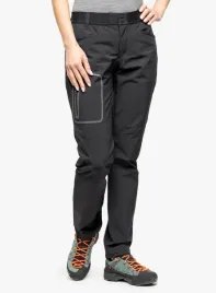 spodnie-softshell-damskie-peak-performance-light-ss-scale-pants-black-xs