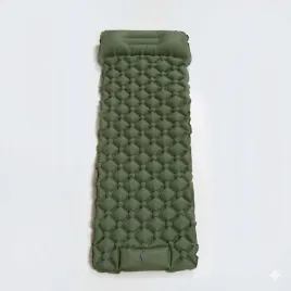 mata-kempingowa-samopompujaca-oliwkowa-190x58-z-poduszka-i-pompka