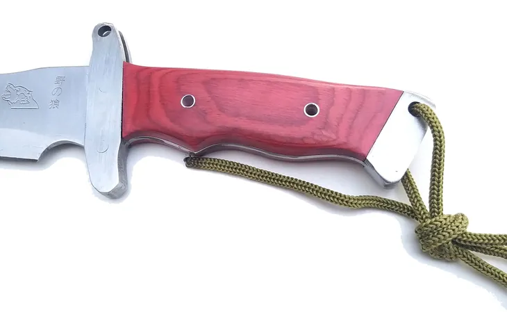 noz-mysliwski-finka-bowie-a10041-z-kabura-dlugosc-glowni-18-5-cm