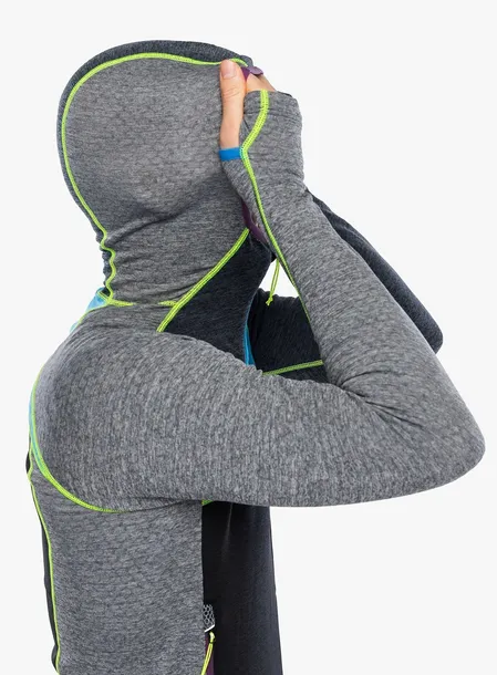 bluza-z-kapturem-crazy-pull-resolution-energy-black-s-wlasciwosci-oddychajace