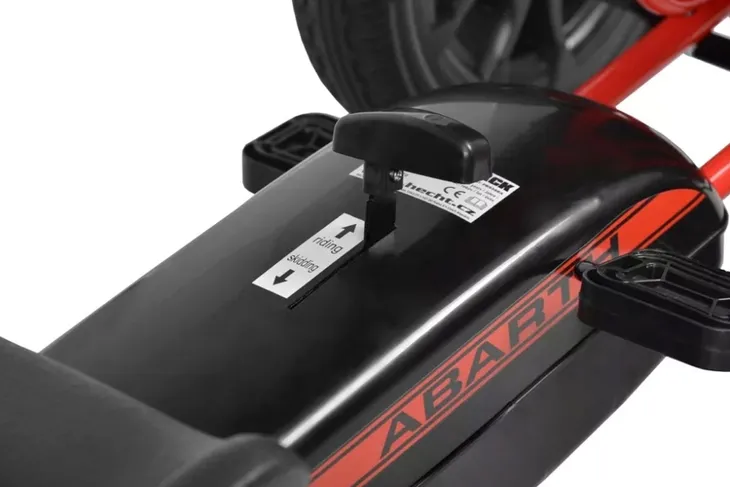 hecht-gokart-abarth-red-na-pedaly-dla-dzieci-czerwony-rodzaj-na-pedaly