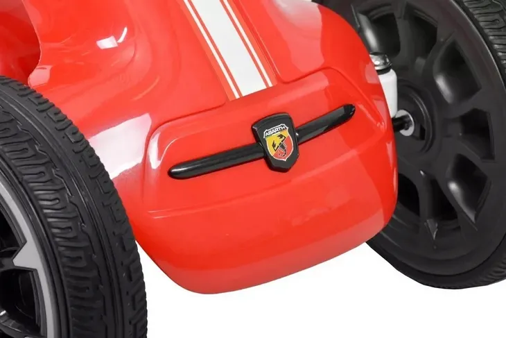 hecht-gokart-abarth-red-na-pedaly-dla-dzieci-czerwony-kolor-czerwony