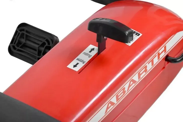 hecht-gokart-abarth-red-na-pedaly-dla-dzieci-czerwony-rodzaj-na-pedaly