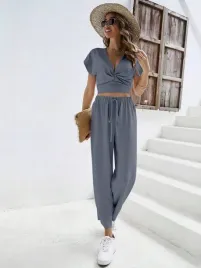 gladki-szary-komplet-dopasowany-krotki-top-splot-dlugie-spodnie-shein-40-42