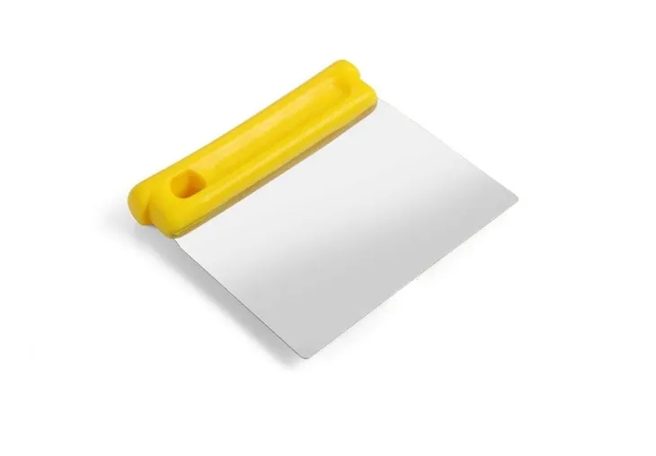 noz-do-pizzy-hendi-12-cm-material-uchwytu-plastik