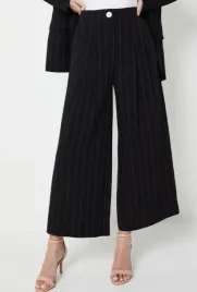 czarne-klasyczne-spodnie-w-paski-szerokie-nogawki-kieszenie-wallis-46