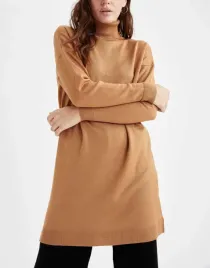 dzianinowa-tunika-golf-brazowa-gladka-prosta-klasyczna-oversize-defacto-s