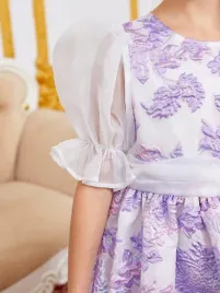 biala-rozkloszowana-sukienka-krotki-rekaw-fioletowy-wzor-kwiaty-shein-134