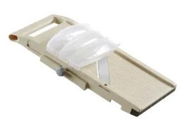 tarka-hendi-mandolina-japonska-do-duzych-warzyw-1-5-mm