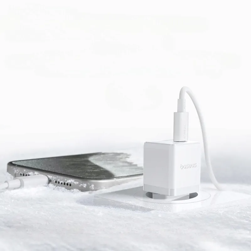 ladowarka-sieciowa-baseus-palm-20w-usb-a-usb-c-biala