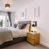 kinkiet-pojedynczy-e27-elza-wiszacy-czarny-drewno-material-dominujacy-metal