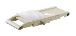 tarka-hendi-mandolina-japonska-3-ostrza-regulacja-1-5-mm-380x158x47-mm