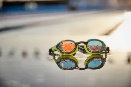 okulary-plywackie-dla-doroslych-zone3-volare-black