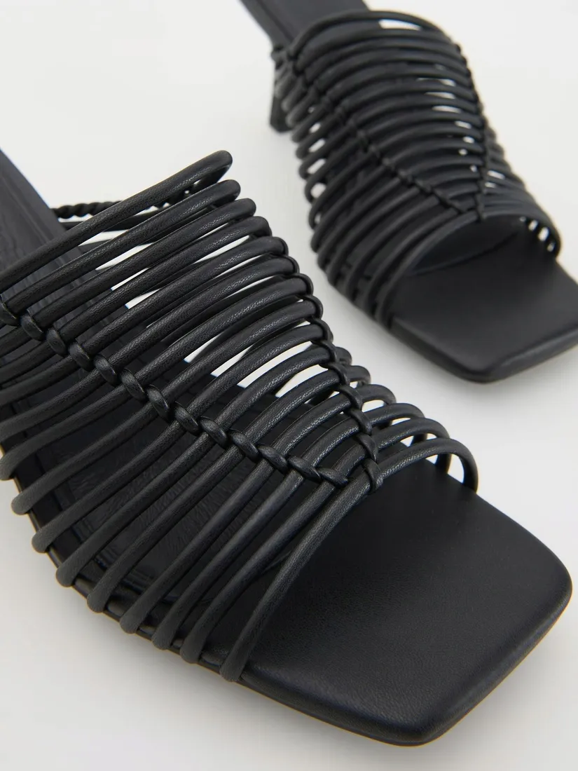 reserved-klapki-rozmiar-36