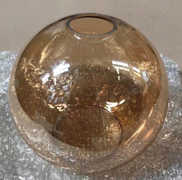 klosz-do-lamp-szklany-bursztynowy-kula-20-cm-e27-alfa-gwint-zarowki-e27