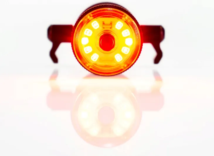 lampka-tylna-lezyne-saddle-250-rear-zrodlo-swiatla-dioda-led