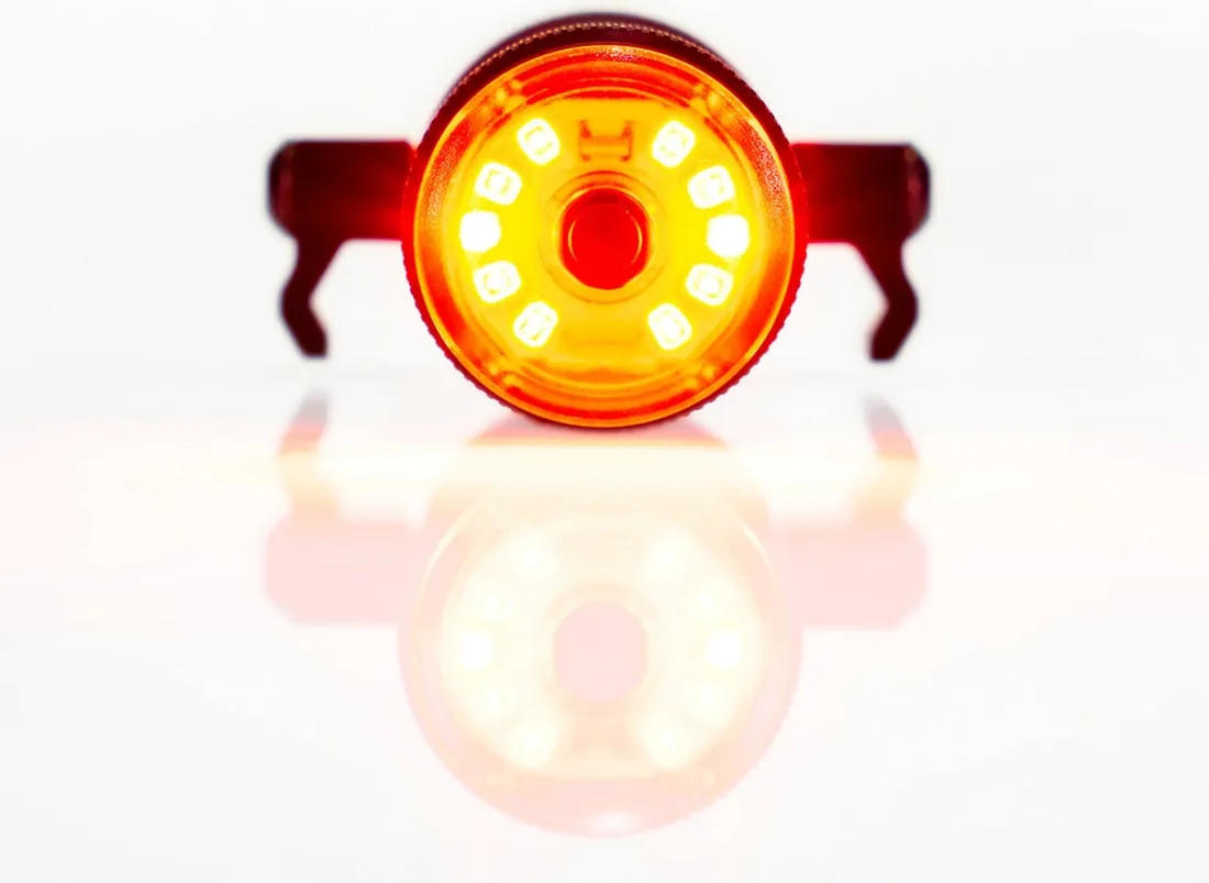lezyne-lampka-drive-250-tyl