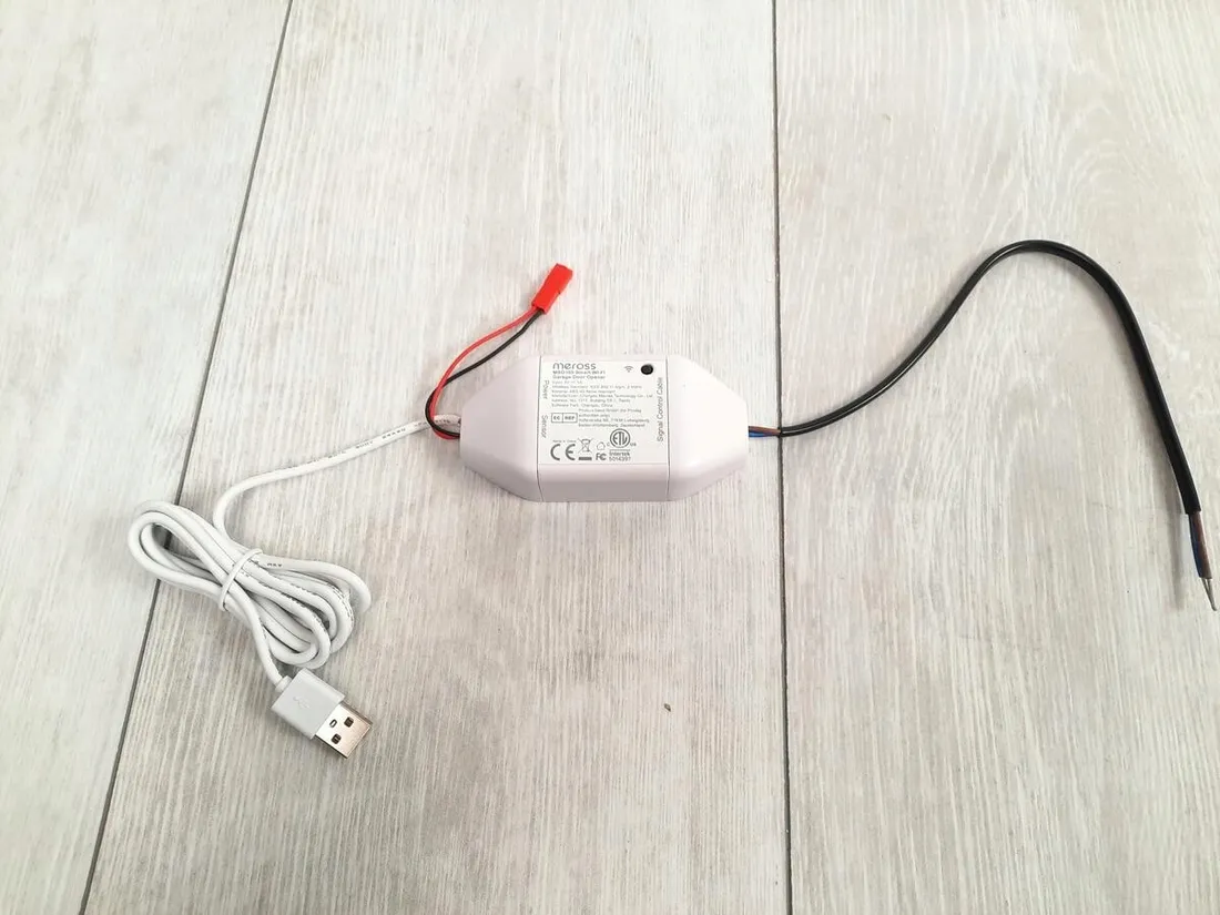 naped-do-bram-garazowych-meross-msg100