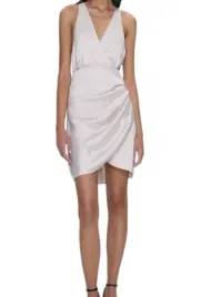 kremowa-satynowa-sukienka-mini-z-drapowaniem-wieczorowa-koktajlowa-l