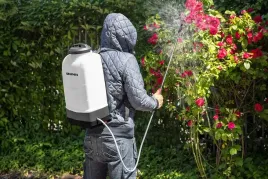 opryskiwacz-akumulatorowe-graphite-15-l