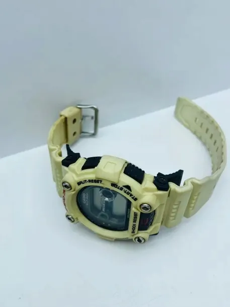 zegarek-casio-g-shock-casio-g-7900-2er-wodoszczelnosc-200m-wr200