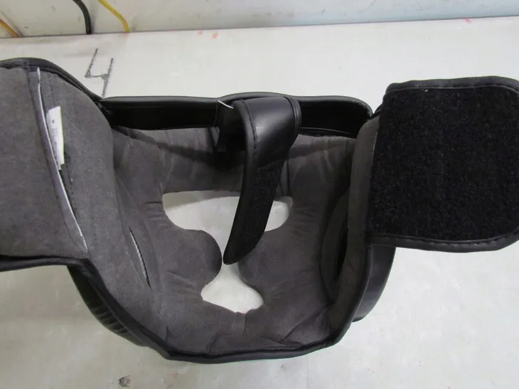 kask-bokserski-adidas-speed-pro-m-rozmiar-m