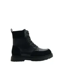 czarne-klasyczne-buty-botki-ze-skorzanymi-wstawkami-zamek-sznurowadla