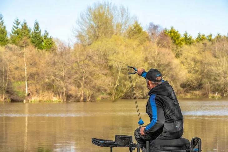 proca-preston-groundbait-catapult-rodzaj-proca