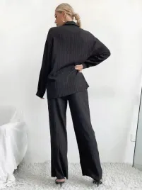 czarny-komplet-spodnie-prosta-nogawka-koszula-teksturowany-shein-40-42