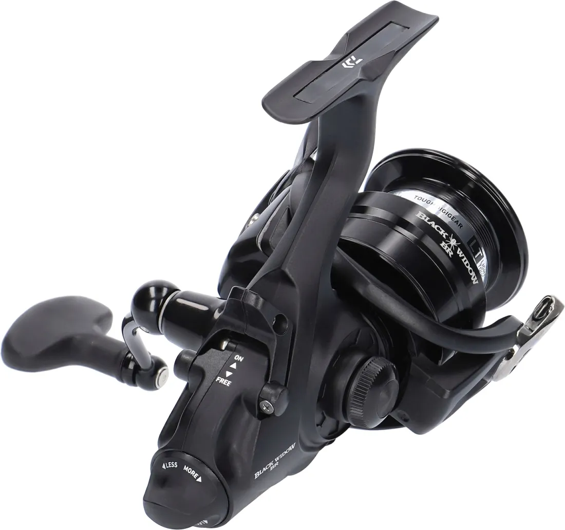 kolowrotek-daiwa-black-widow-br-lt-3000-gratis-marka-daiwa
