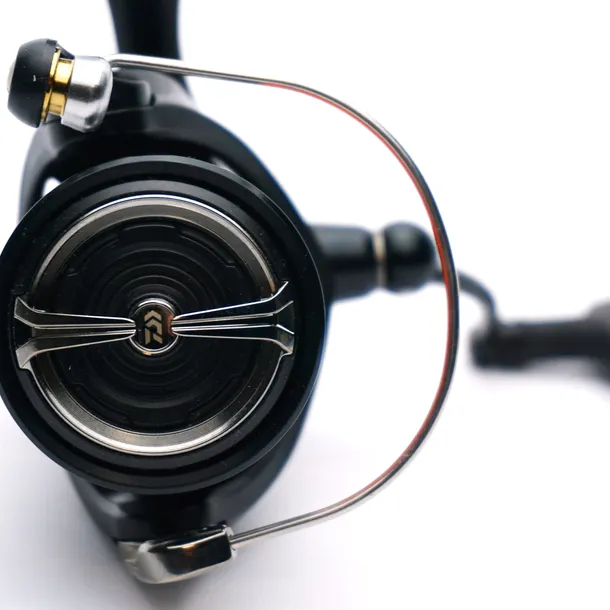 kolowrotek-daiwa-black-widow-br-lt-3000-gratis-liczba-lozysk-kulkowych-2