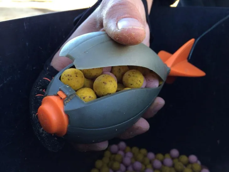 zanetnik-fox-impact-spod-medium-marka-fox-waga-z-opakowaniem-0-056-kg