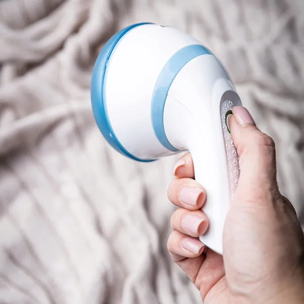 golarka-do-ubran-klausberg-kb-7806-marka-klausberg-kolor-dominujacy-bialy