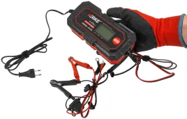 prostownik-mikroprocesorowy-akumulatorowy-6v-12v