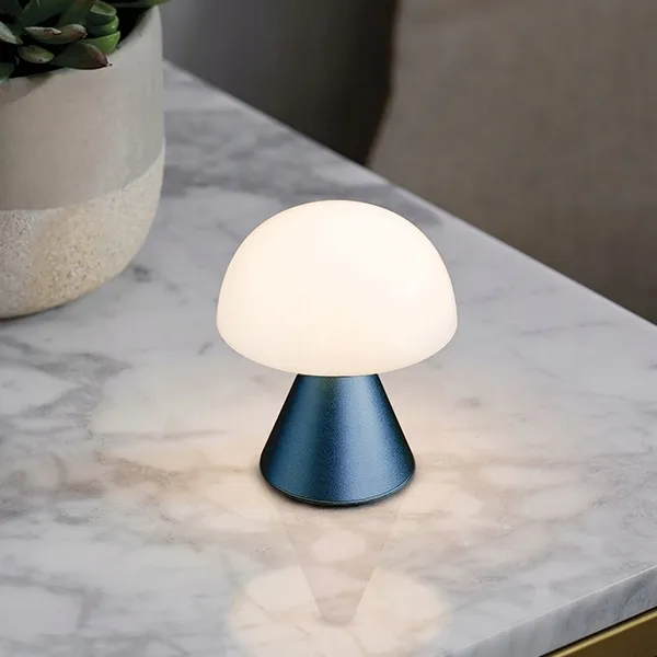 lexon-design-mina-mini-led-lamp-dark-blue-material-dominujacy-tworzywo-sztuczne