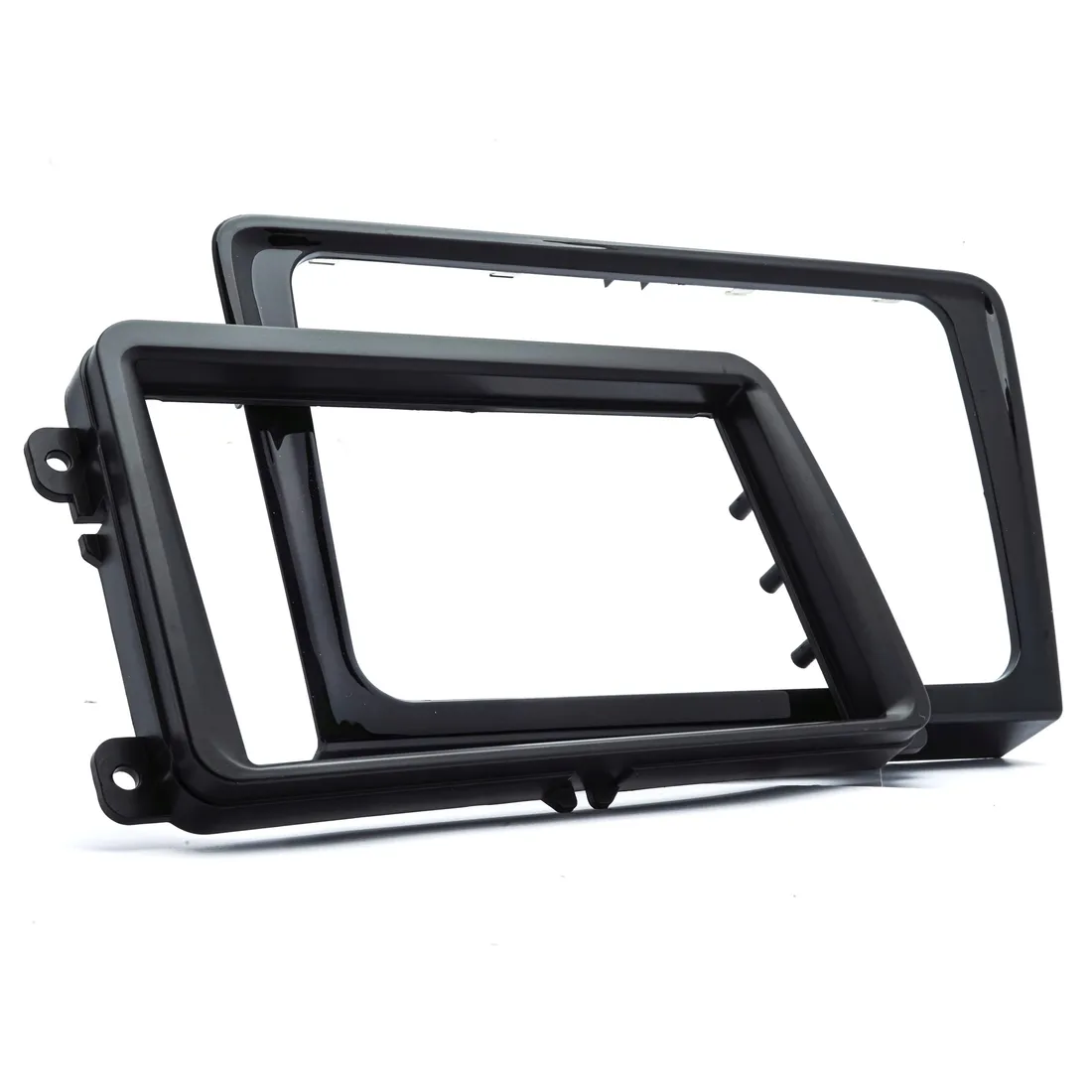 ramka-do-radia-maskujaca-2din-vn-bora-2016-waga-z-opakowaniem-3-438-kg