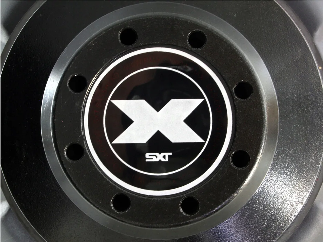 glosnik-excursion-sxt-10d4-25-cm-900-w-rms