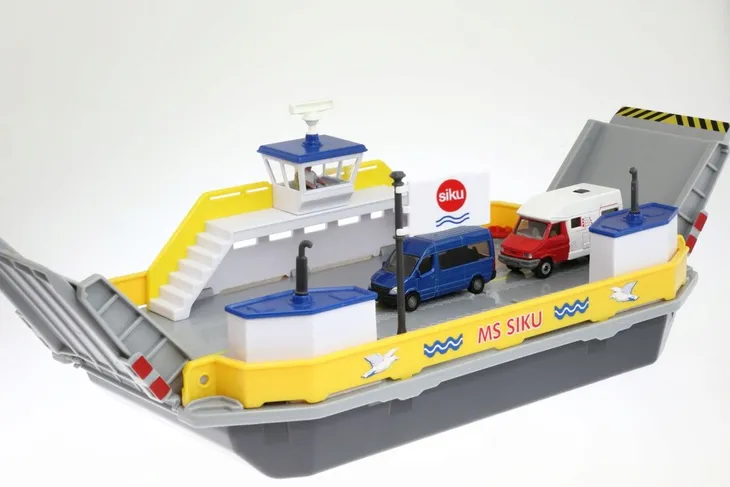 siku-super-prom-s1750-wiek-dziecka-3-lata