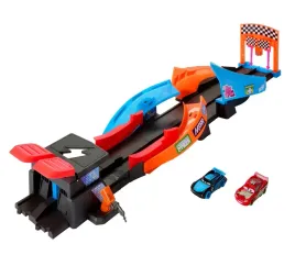 mattel-cars-nocny-wyscig-tor-swiecacy-w-ciemnosci