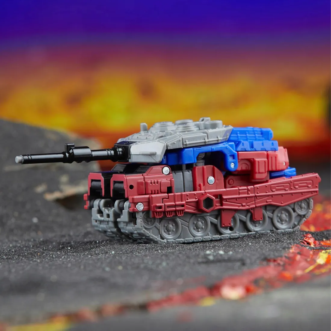 figurka-hasbro-transformers-quake