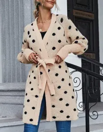 bezowy-prosty-klasyczny-sweterer-narzutka-pasek-groszki-shein-40-42