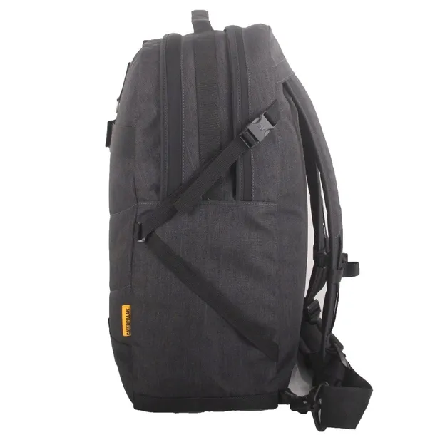 plecak-caterpillar-bryan-backpack-83433-01-wielkosc-matrycy-17