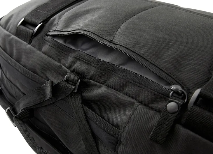 plecak-caterpillar-bryan-backpack-83433-01-waga-z-opakowaniem-0-9-kg-wielkosc-matrycy-17