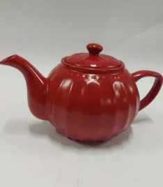 dzbanek-kamionka-czerwony