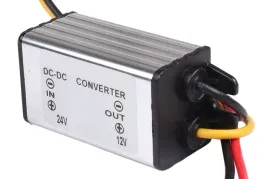 przetwornica-napiecia-12v-24v-5v-2a-wodoodporna-jakar