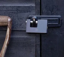 klodka-trzpieniowa-na-klucz-yale