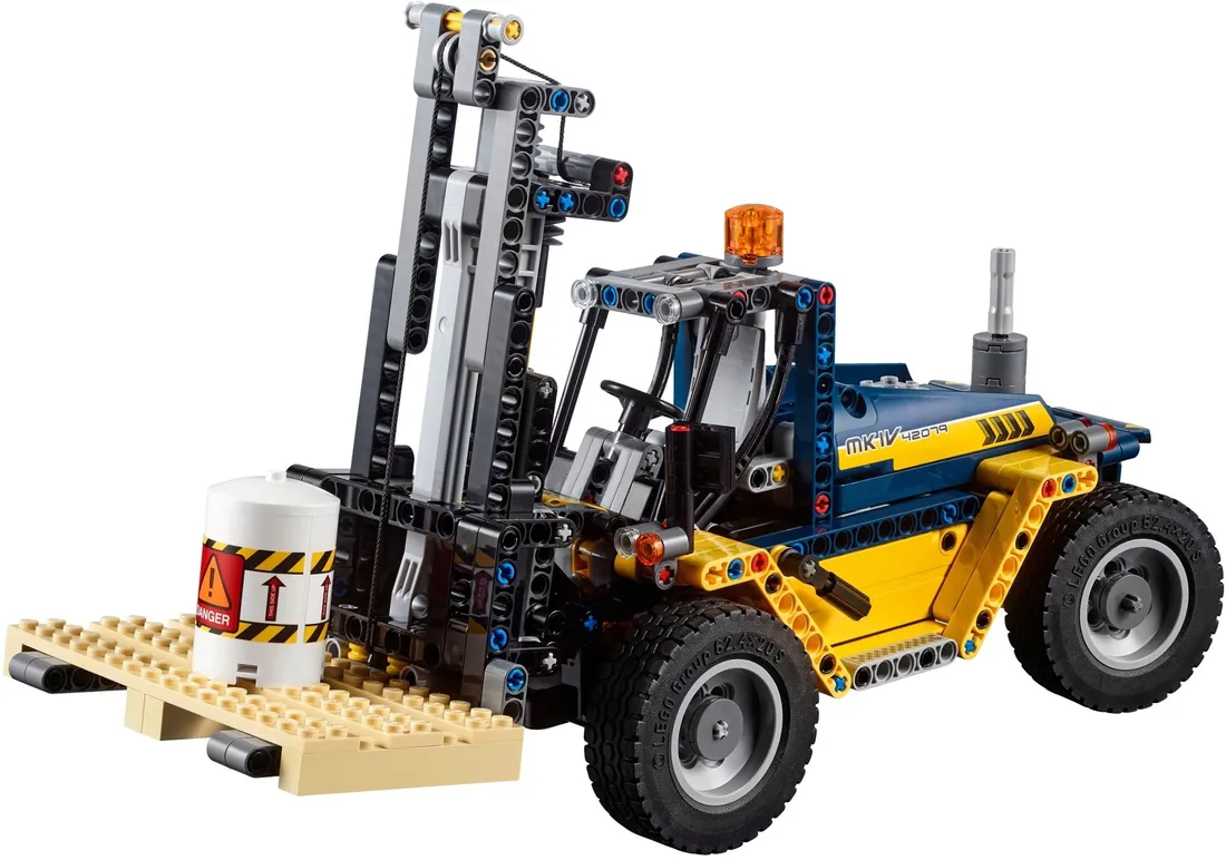 lego-42079-technic-wozek-widlowy