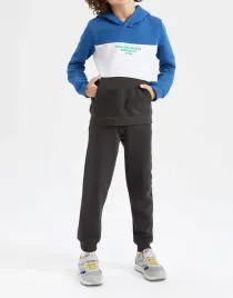 komplet-dresowy-ocieplany-zestaw-bluza-kaptur-spodnie-troczki-defacto-116